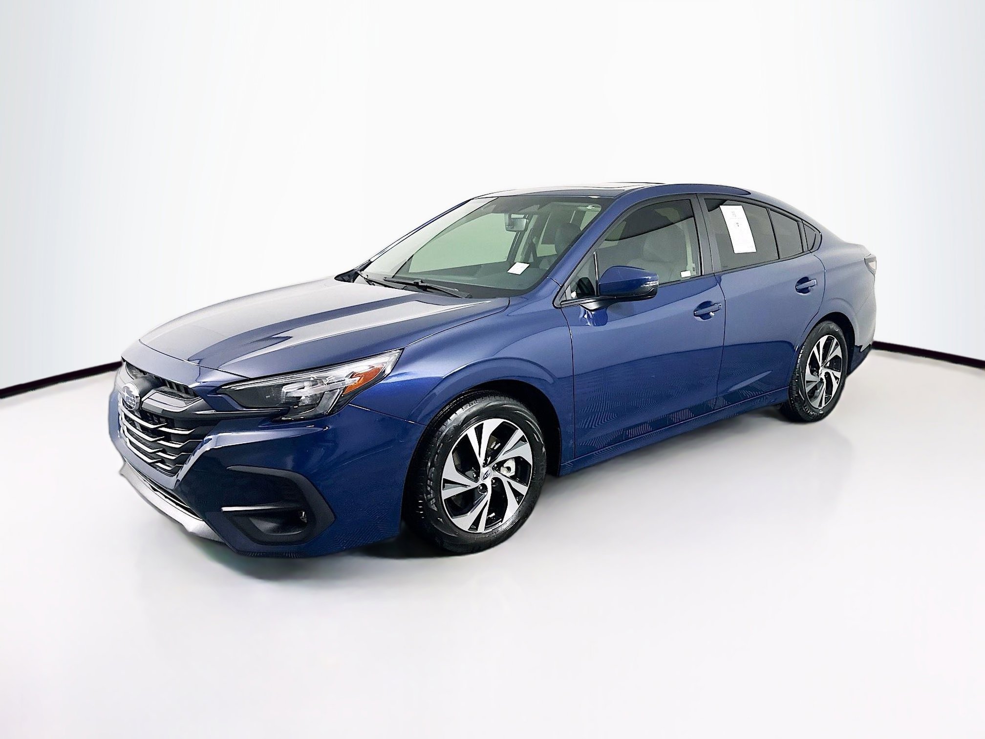 Used 2025 Subaru Legacy Premium image 3