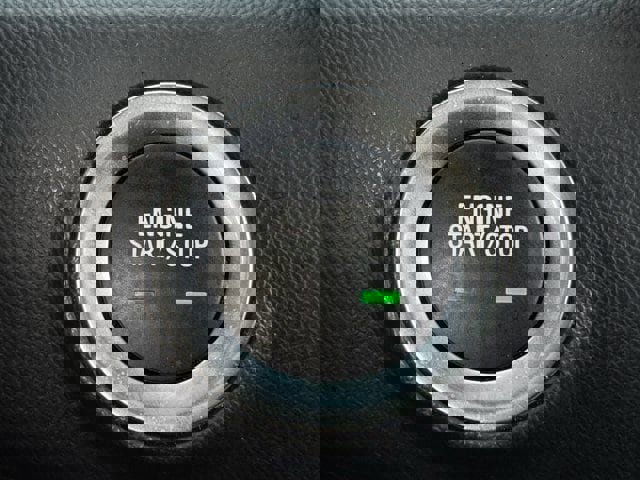 Used 2023 GMC Terrain SLE w/ Driver Convenience Package image 22