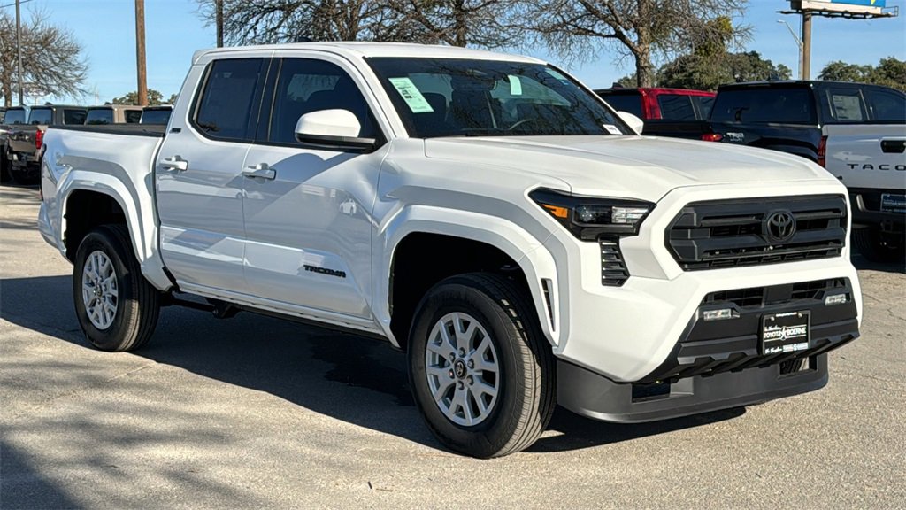 New 2026 Toyota Tacoma SR5 image 3