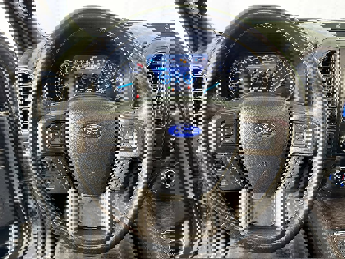 Used 2021 Ford Expedition Max Limited image 11