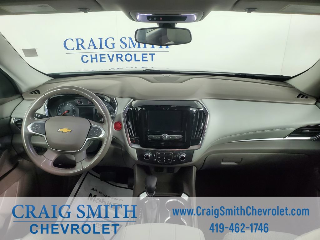 Used 2021 Chevrolet Traverse LT FWD image 17