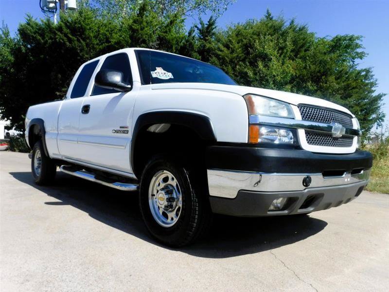 Used 2003 Chevrolet Silverado 2500 LS w/ Skid Plate Package AWD/4WD image 3