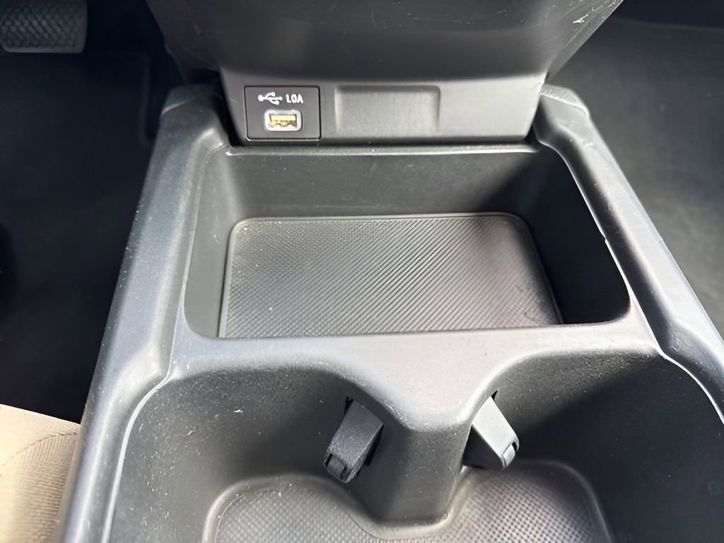 Used 2020 Honda CR-V LX image 25