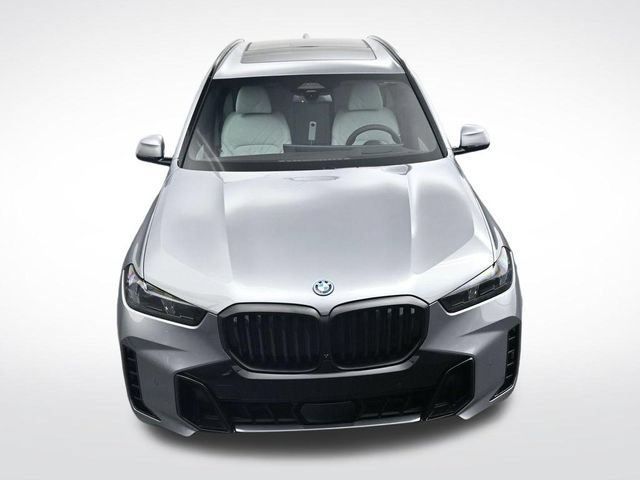 New 2026 BMW X5 xDrive50e w/ M Sport Package AWD/4WD image 29