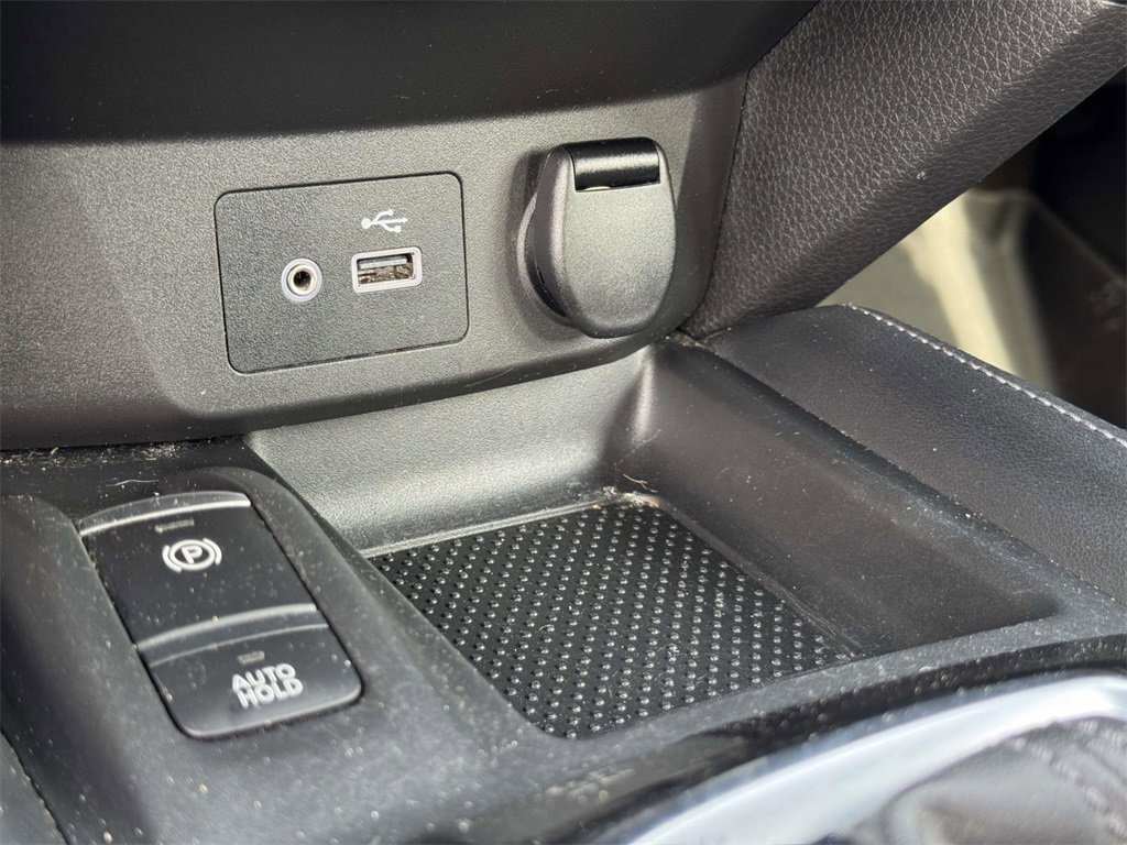 Used 2019 Nissan Rogue Sport SL image 8