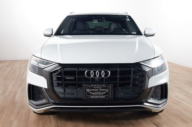 Used 2020 Audi Q8 Premium Plus w/ Premium Plus Package AWD/4WD image 2