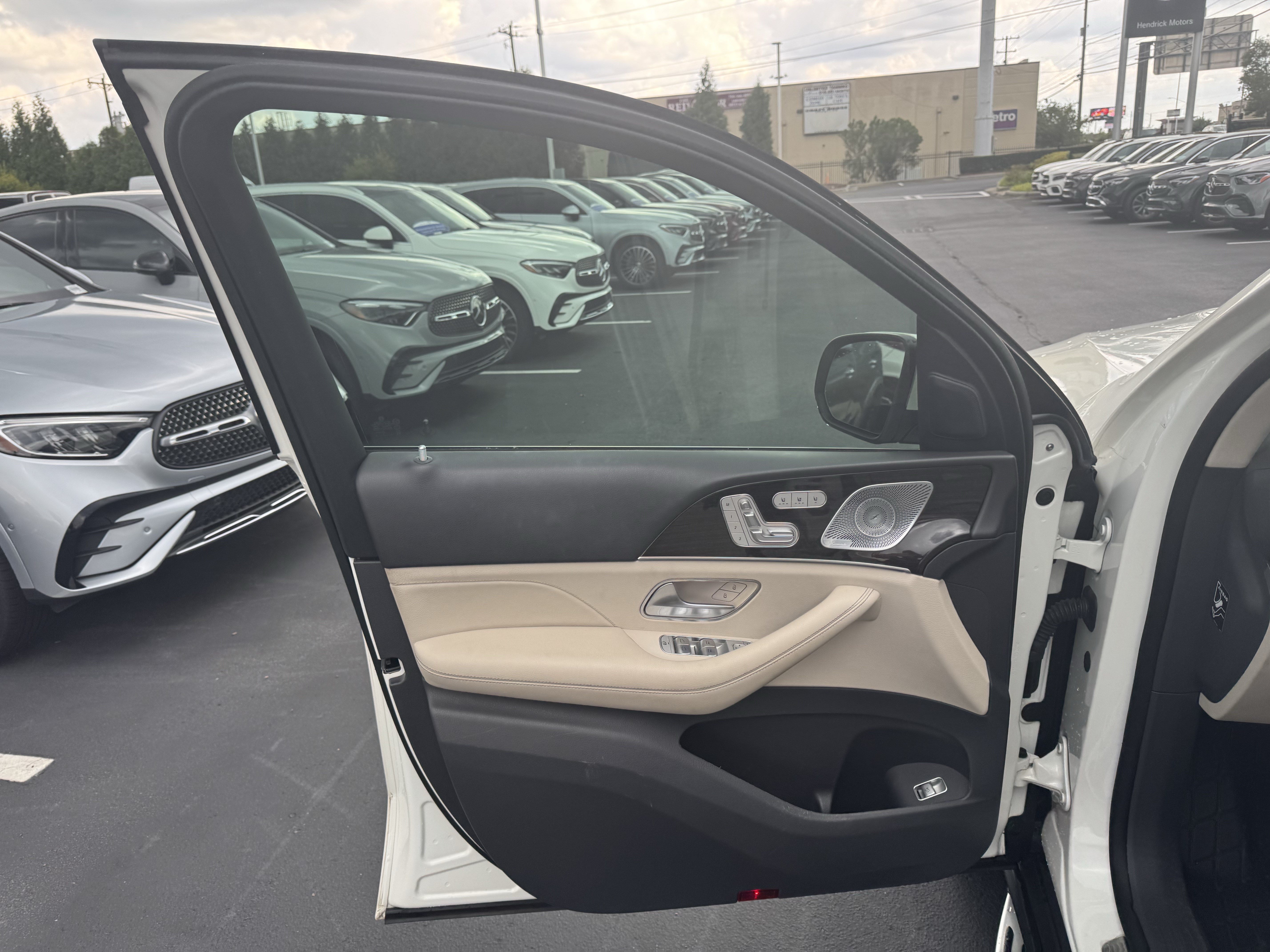 Certified 2020 Mercedes-Benz GLS 450 4MATIC image 14