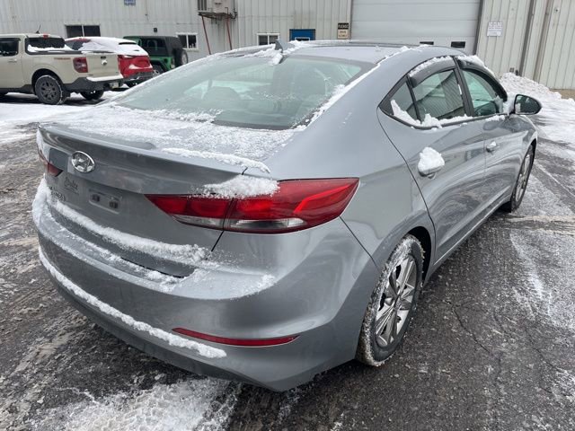 Used 2017 Hyundai Elantra SE image 6