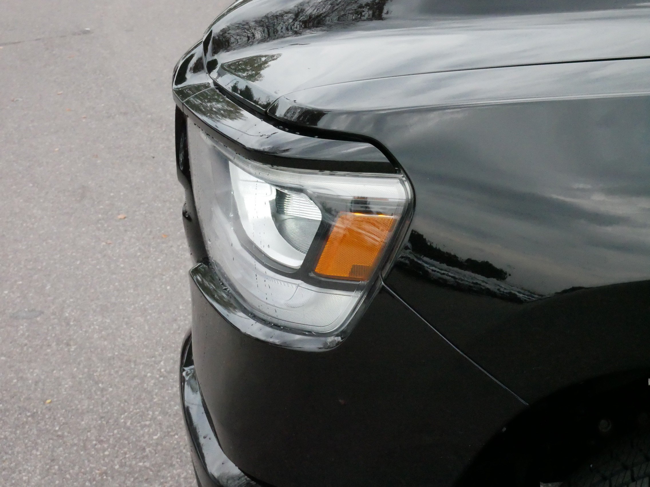 Used 2023 RAM 1500 Laramie AWD/4WD image 16