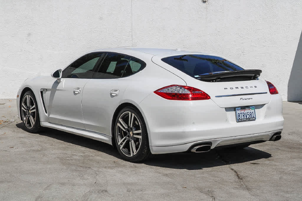 Used 2012 Porsche Panamera RWD image 4