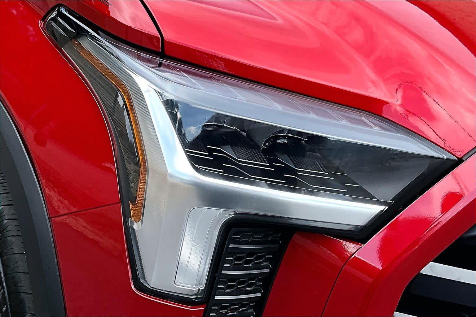 Used 2024 Toyota Tundra SR5 w/ SR5 Convenience Package AWD/4WD image 28
