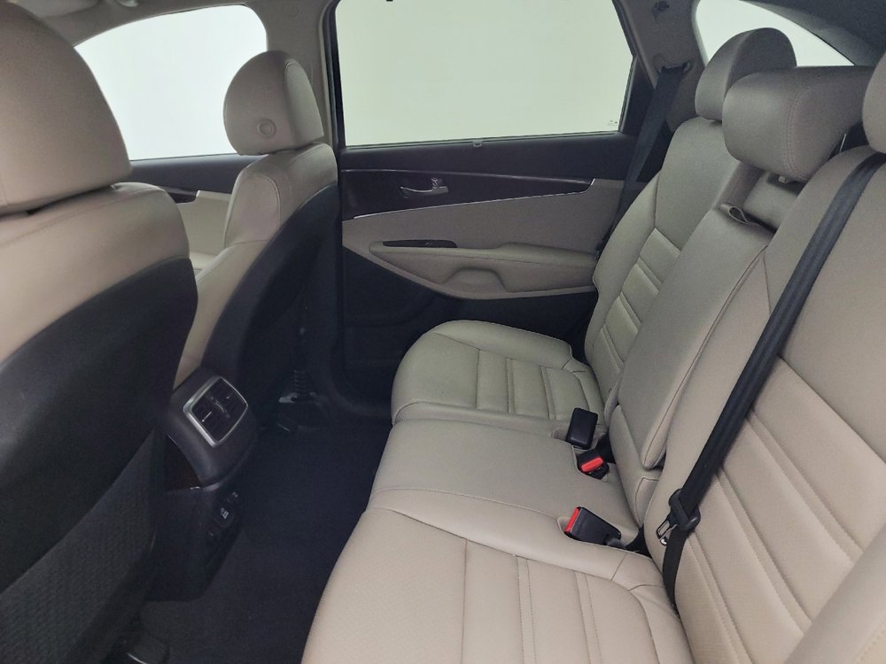 Used 2018 Kia Sorento EX w/ EX Advanced Touring Package image 18