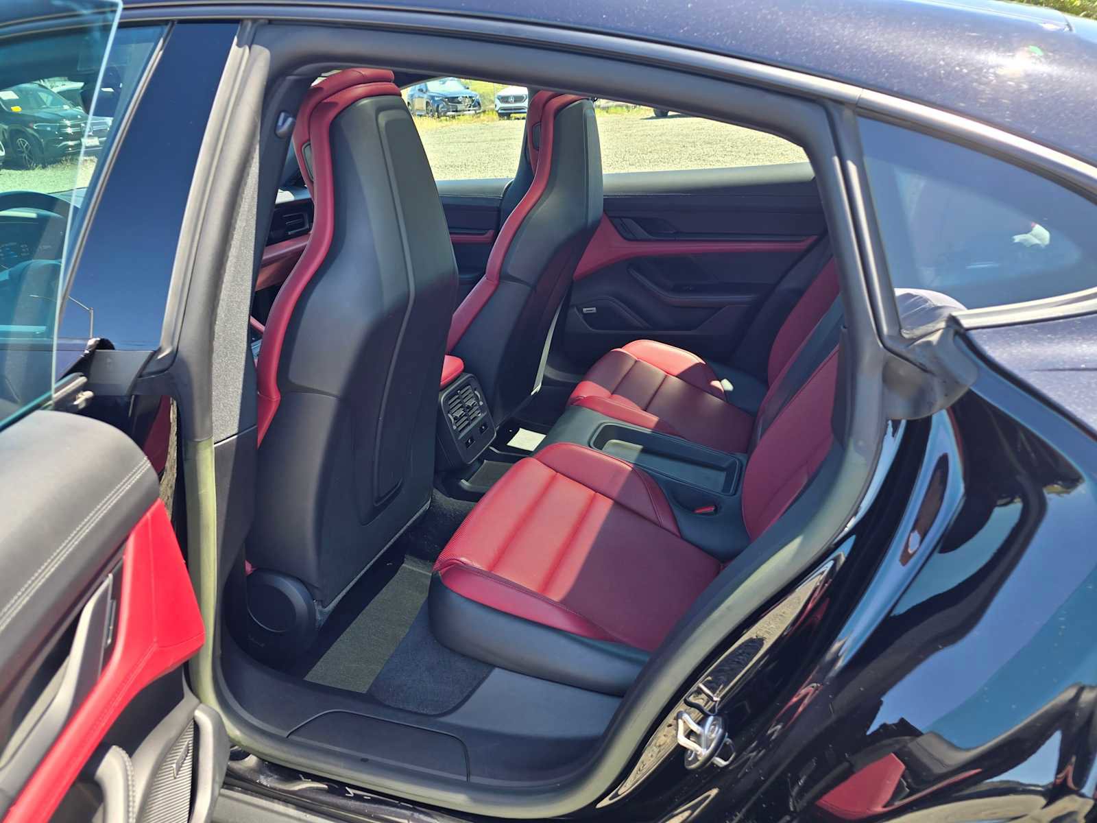 Used 2023 Porsche Taycan RWD image 18