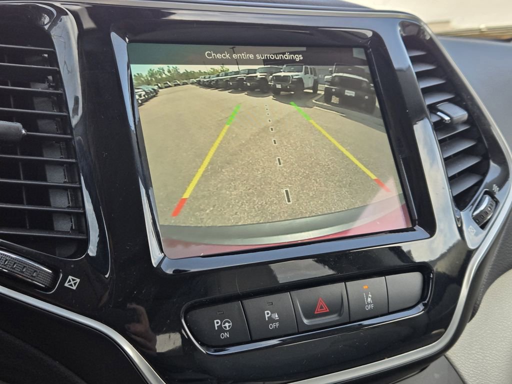 Used 2021 Jeep Cherokee Limited image 12