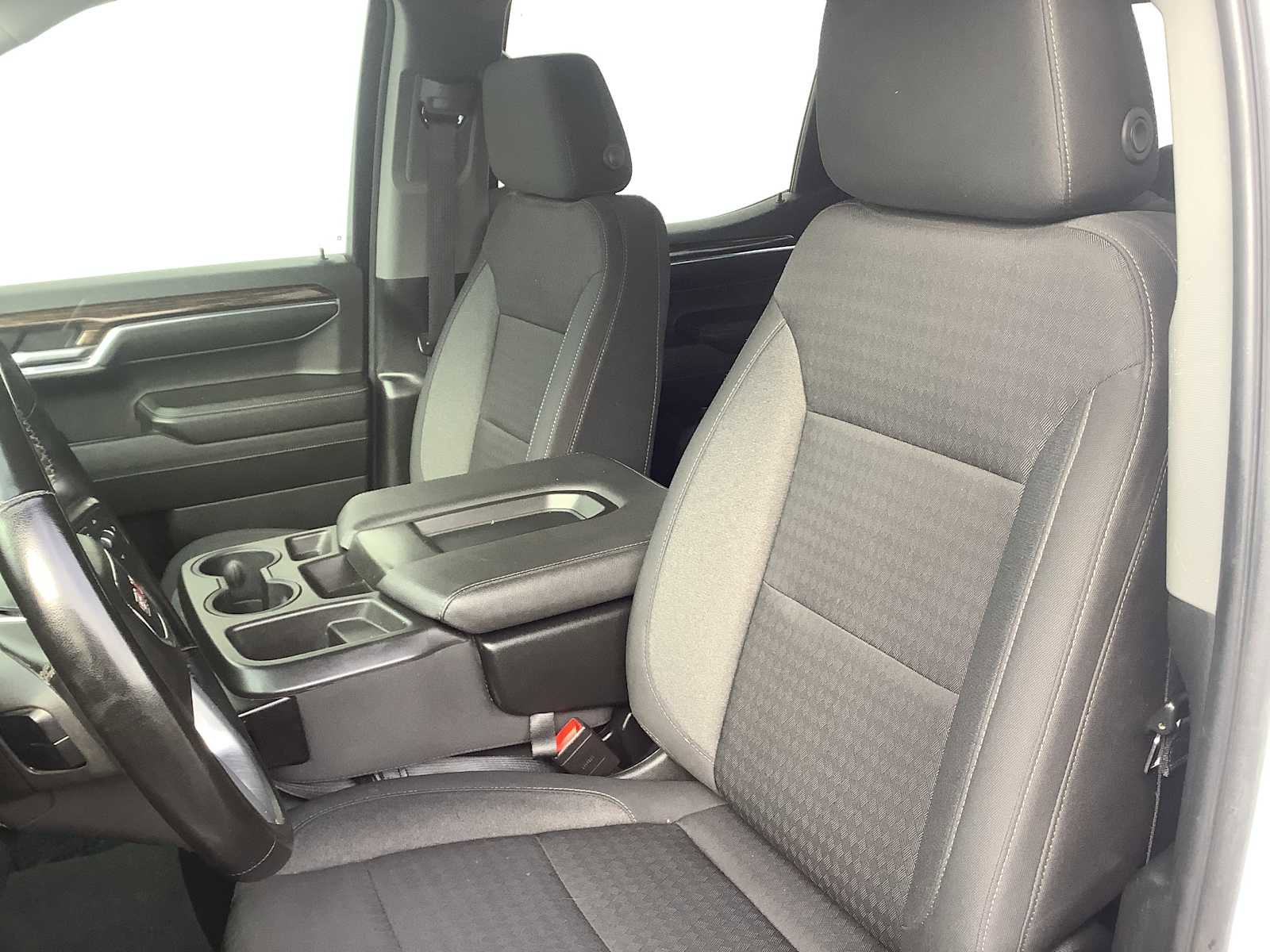 Used 2023 GMC Sierra 1500 SLE image 11