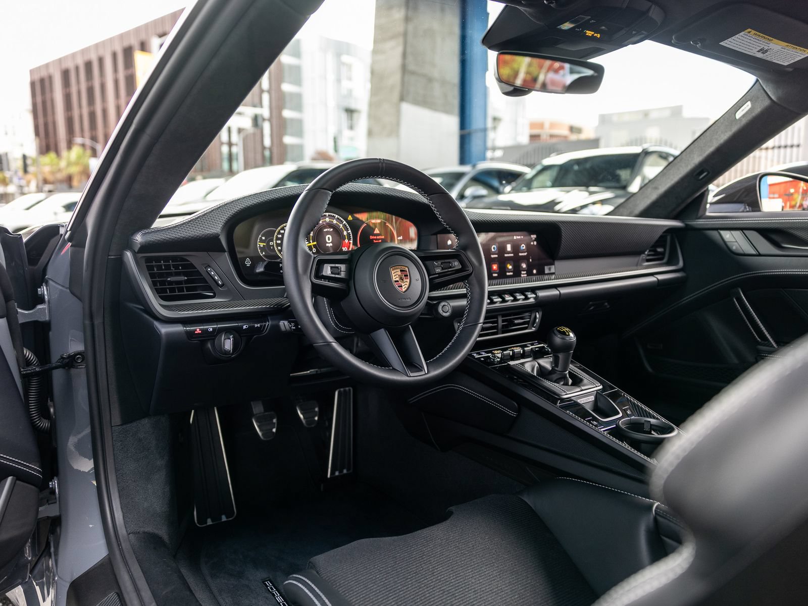 Certified 2025 Porsche 911 GT3 RWD image 4