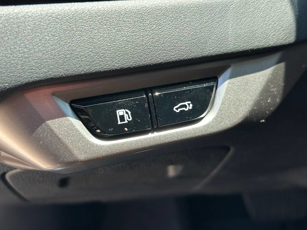 Used 2024 Lexus RX 350h w/ Cold Area Package AWD/4WD image 25