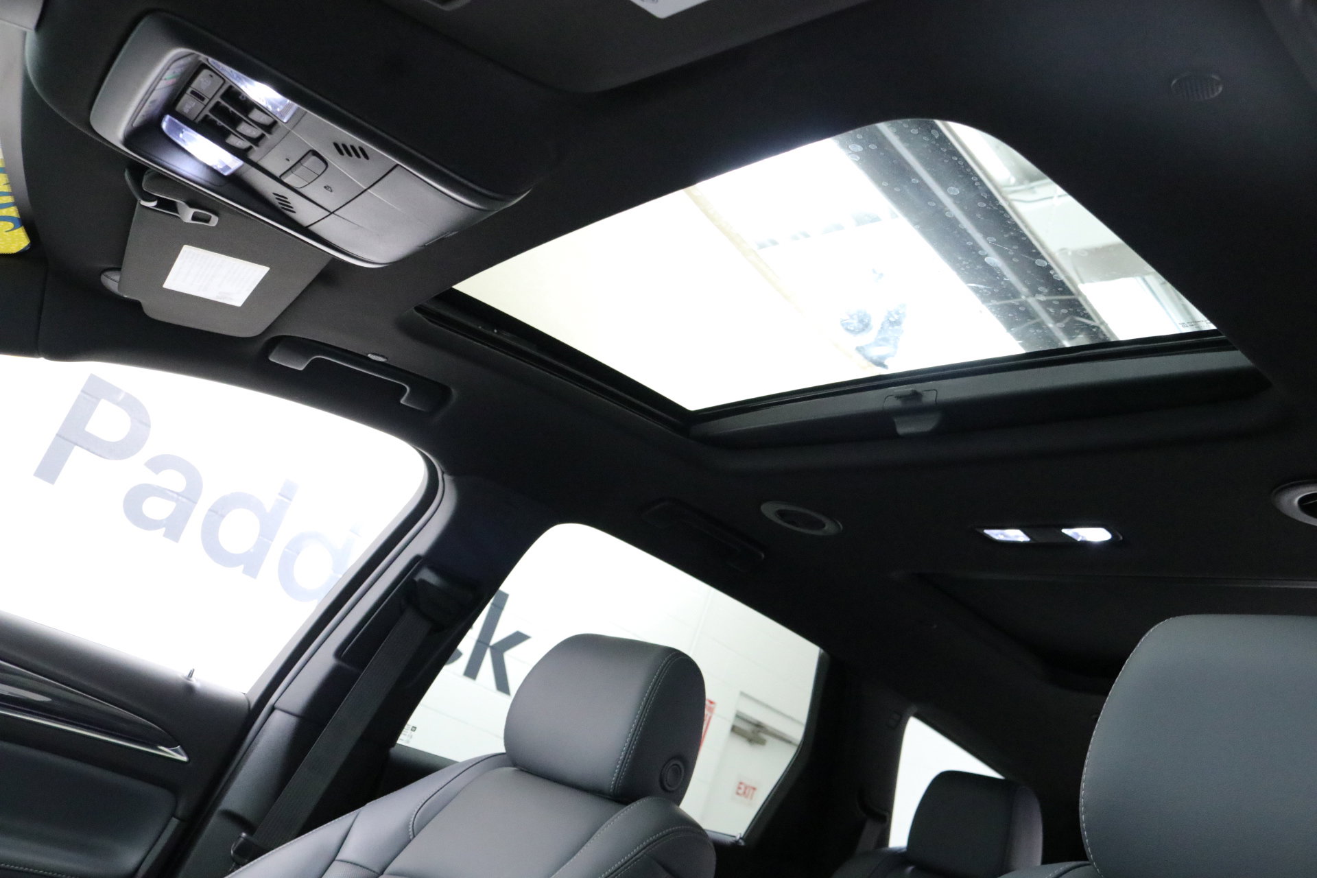 Used 2023 Buick Enclave Essence w/ Experience Buick Package image 25