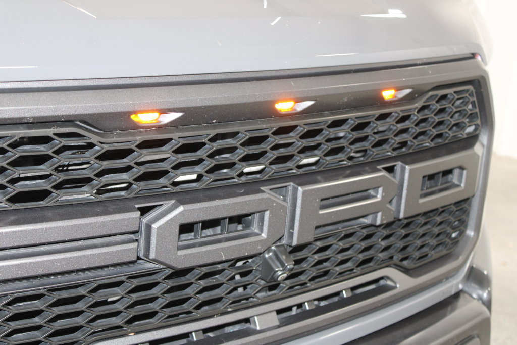 Used 2018 Ford F150 Raptor w/ Equipment Group 802A Luxury AWD/4WD image 13