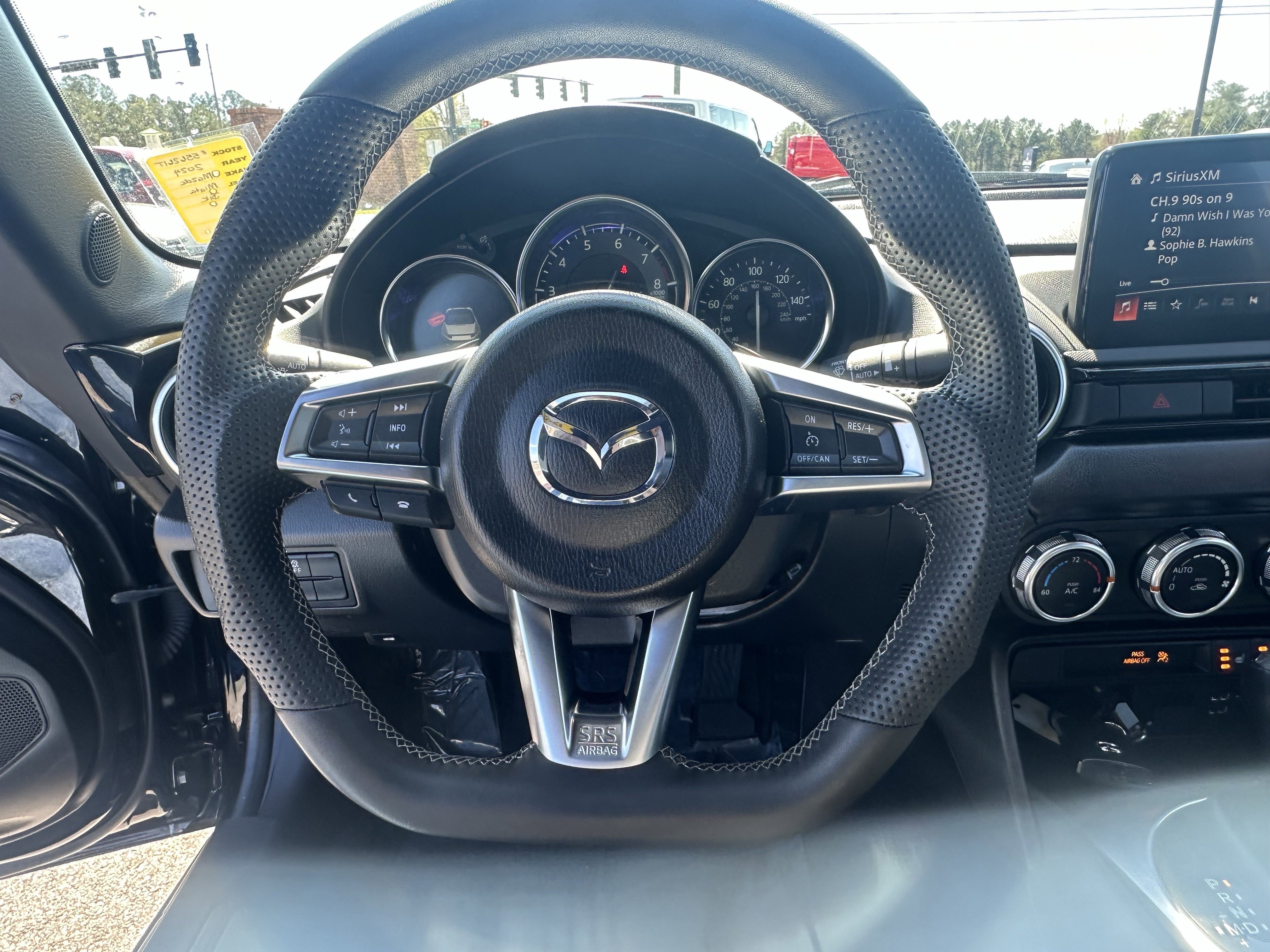 Used 2023 MAZDA MX-5 Miata Grand Touring image 18