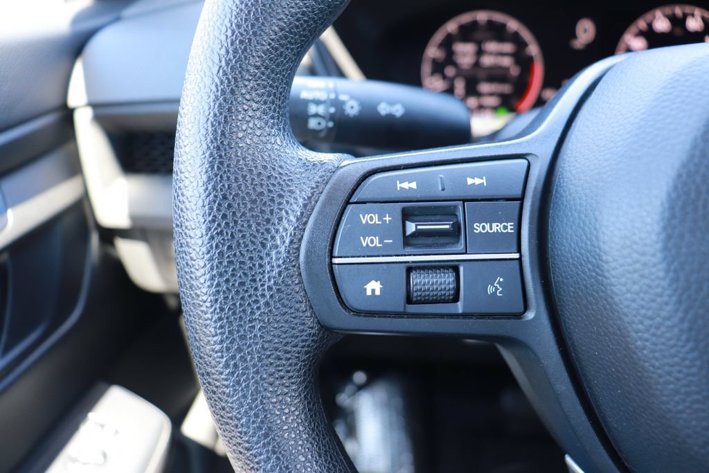 Used 2023 Honda CR-V LX image 19