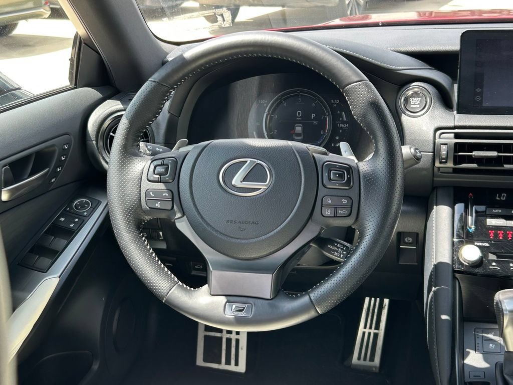 Used 2023 Lexus IS 500 RWD image 39