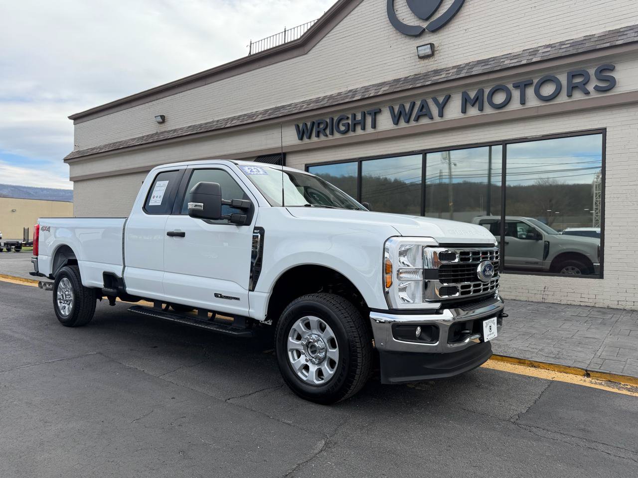 Used 2023 Ford F250 XLT w/ Snow Plow Prep Package AWD/4WD image 1