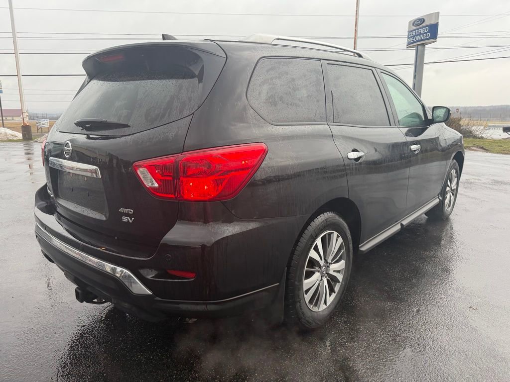 Used 2019 Nissan Pathfinder SV image 6