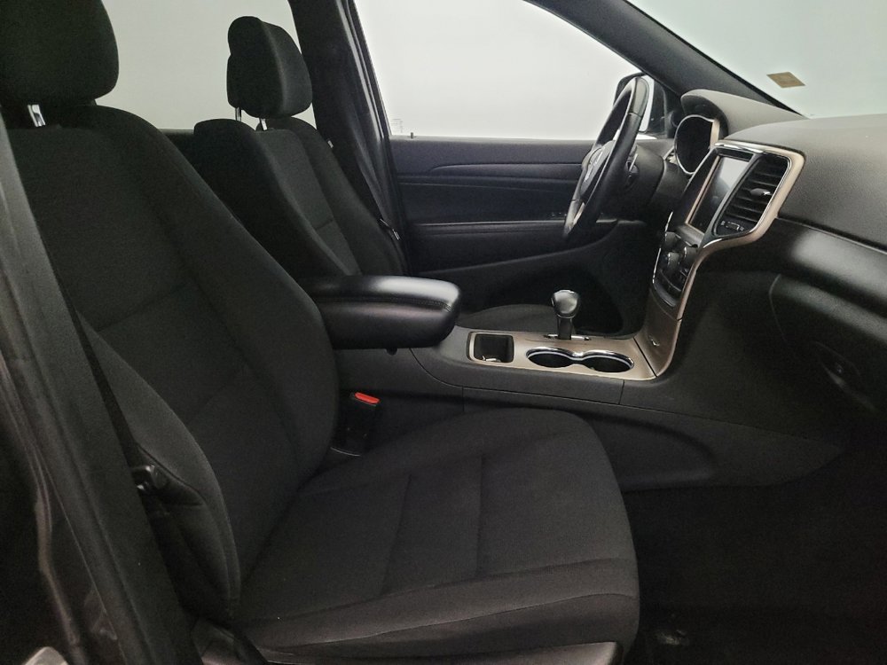 Used 2014 Jeep Grand Cherokee Laredo w/ 18" Wheel & 8.4" Radio Group image 21