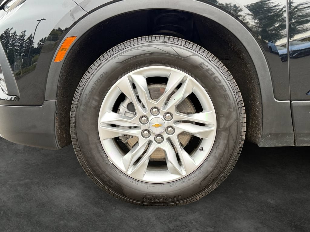 Used 2022 Chevrolet Blazer LT AWD/4WD image 4