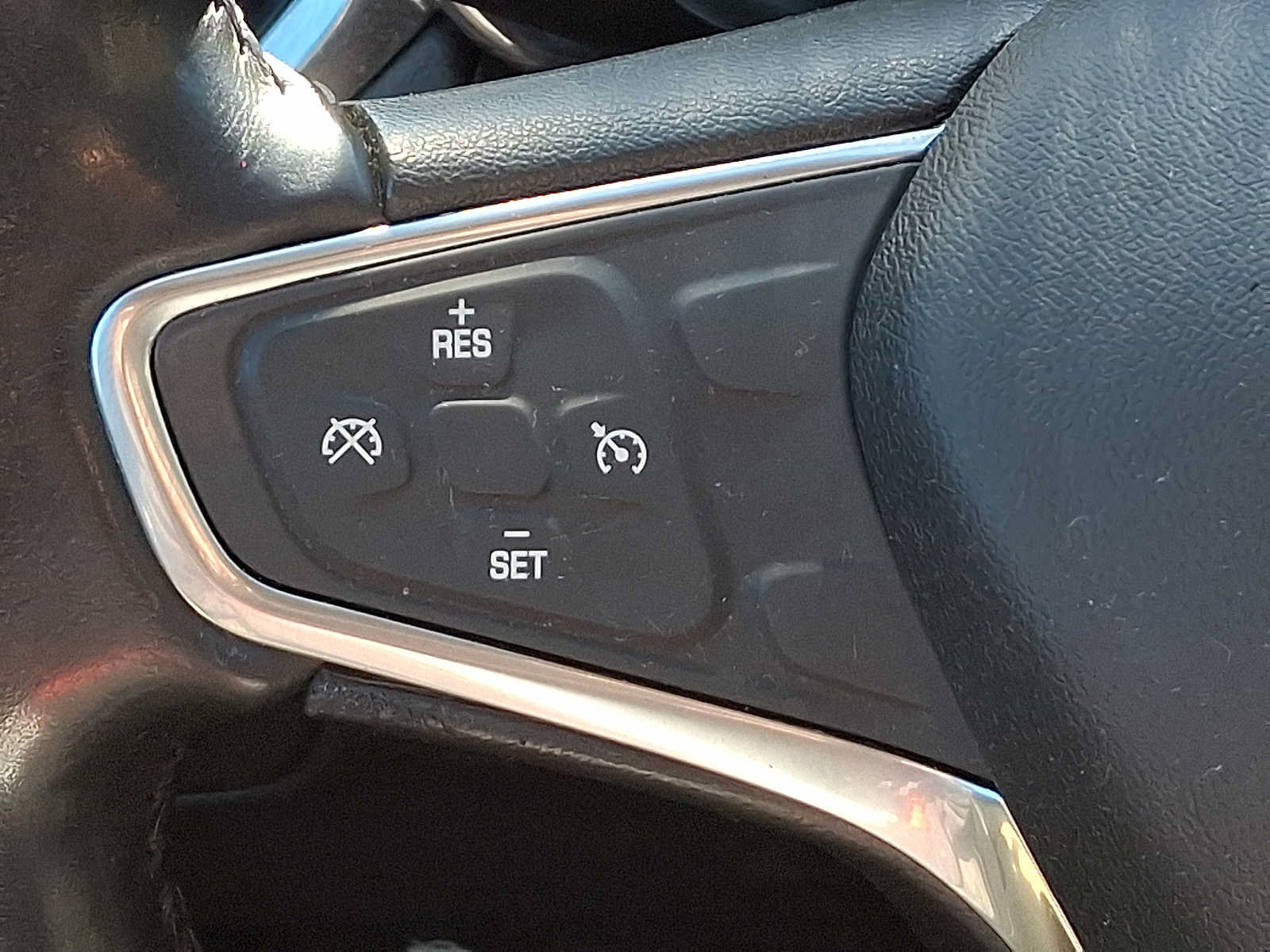 Used 2019 Chevrolet Equinox LT AWD/4WD image 21