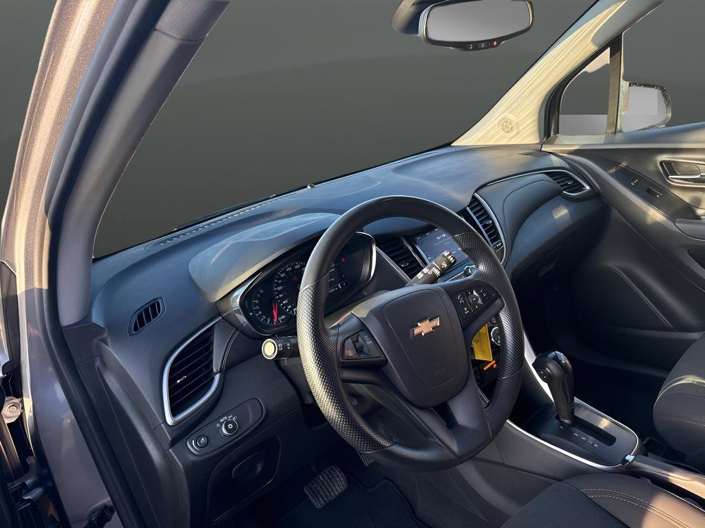 Used 2020 Chevrolet Trax LS w/ Tint and Cruise Package image 23