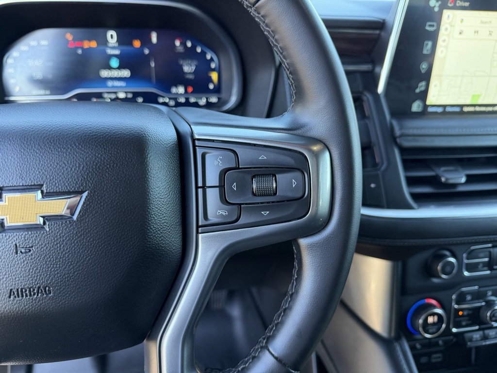 Used 2023 Chevrolet Suburban LT image 20