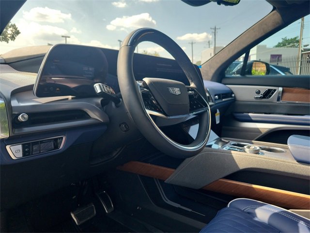 New 2026 Cadillac Vistiq Premium Luxury image 23