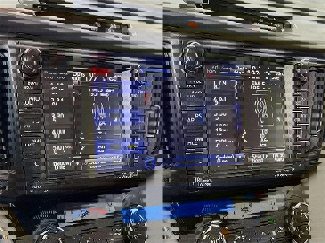 Certified 2018 Toyota RAV4 Limited image 15