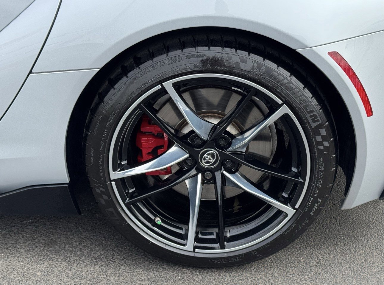 Used 2022 Toyota Supra Premium w/ Driver Assist Package image 40