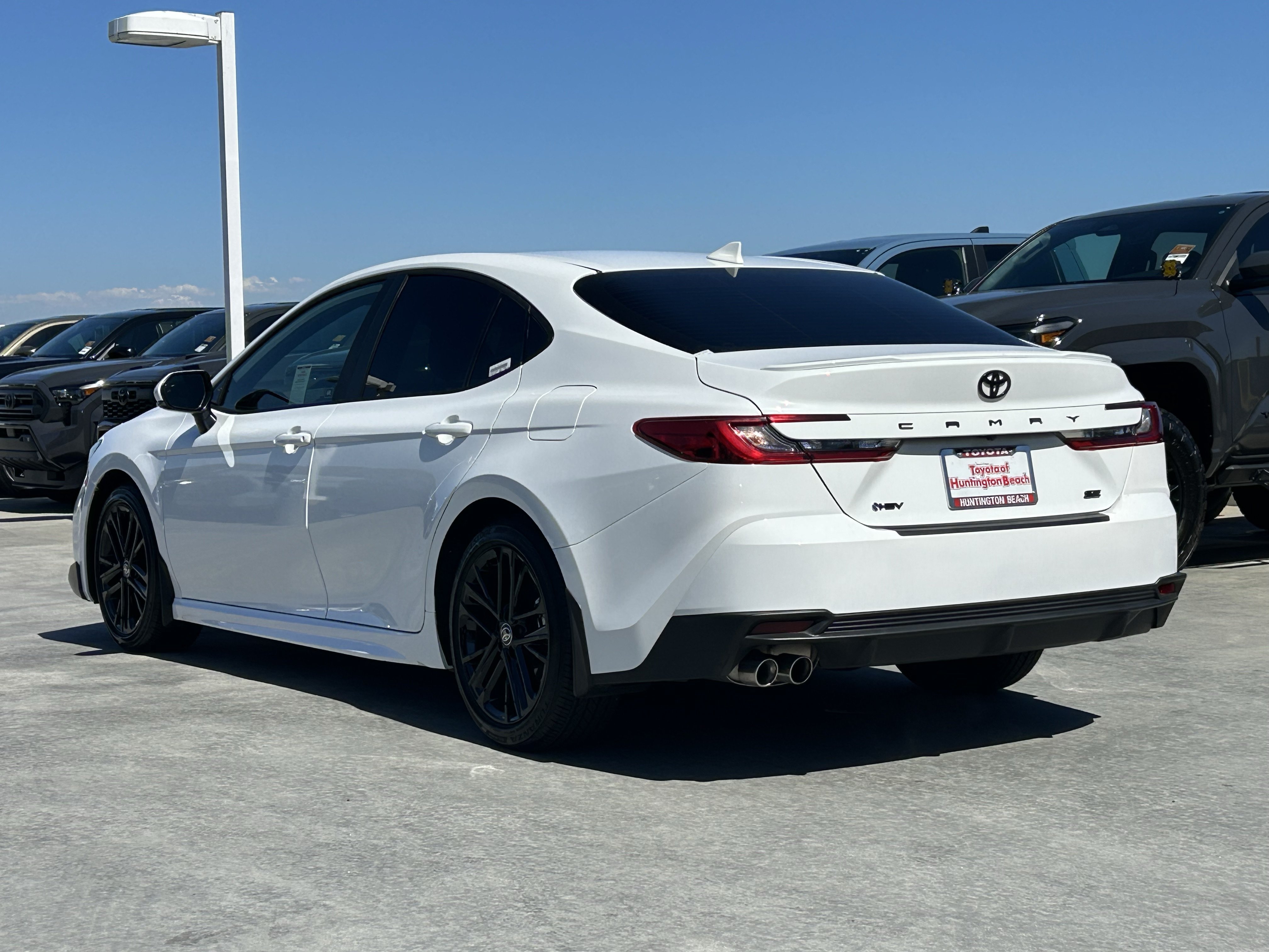 Certified 2026 Toyota Camry SE w/ Convenience Package FWD image 5