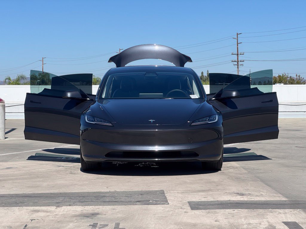 Used 2025 Tesla Model 3 Long Range RWD image 27