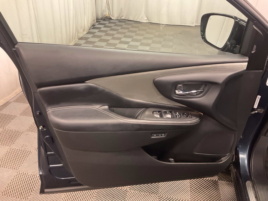 Used 2015 Nissan Murano SL AWD/4WD image 21