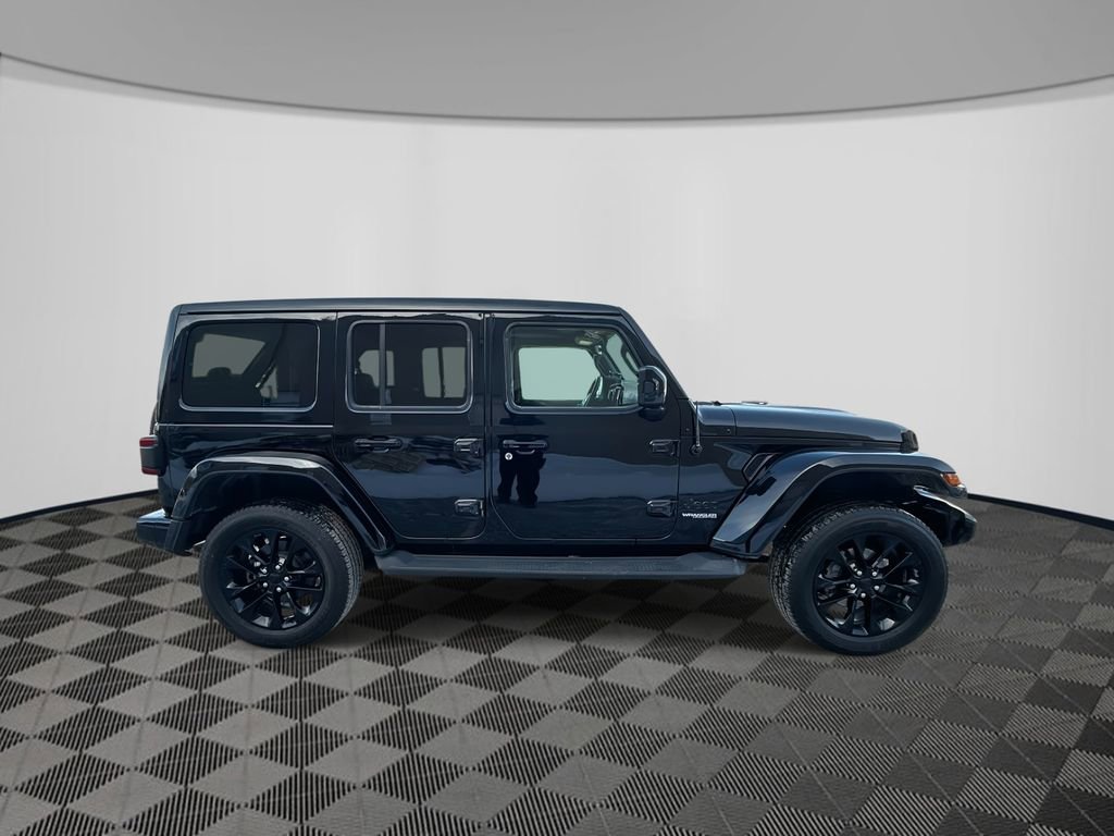 Used 2021 Jeep Wrangler Unlimited Sahara image 4
