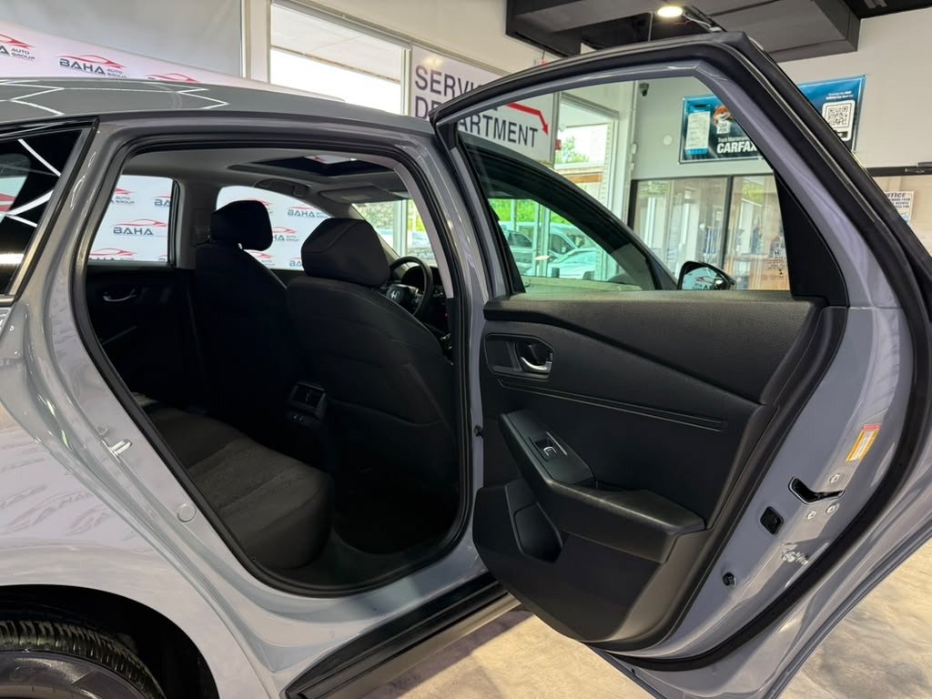 Used 2025 Honda Accord SE image 40