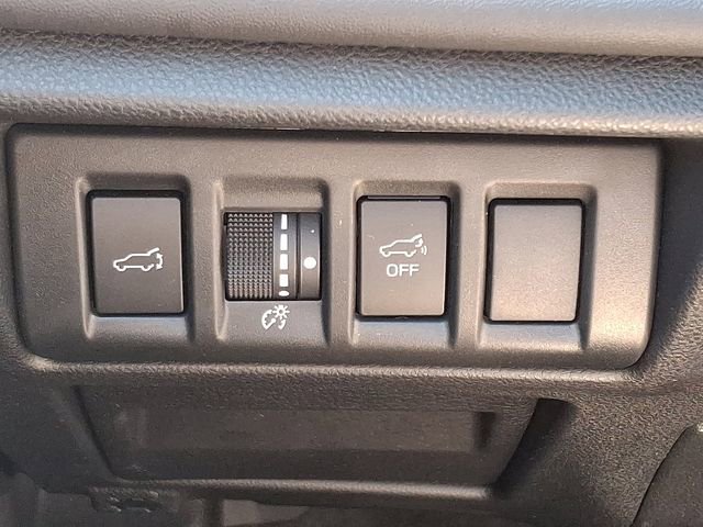 Certified 2024 Subaru Outback Onyx Edition image 25