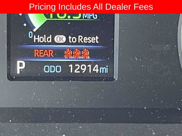 Used 2025 Toyota Tundra SR5 w/ SR5 Premium Package AWD/4WD image 25