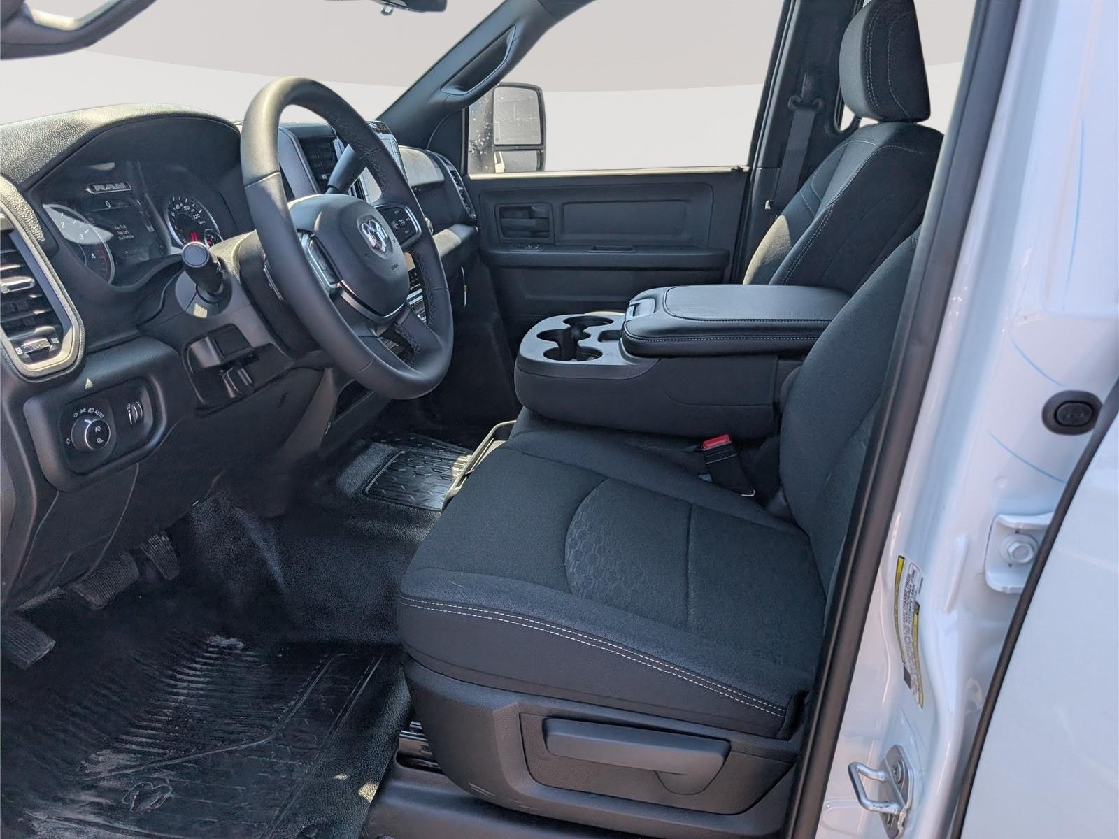 New 2026 RAM 5500 Tradesman AWD/4WD image 10