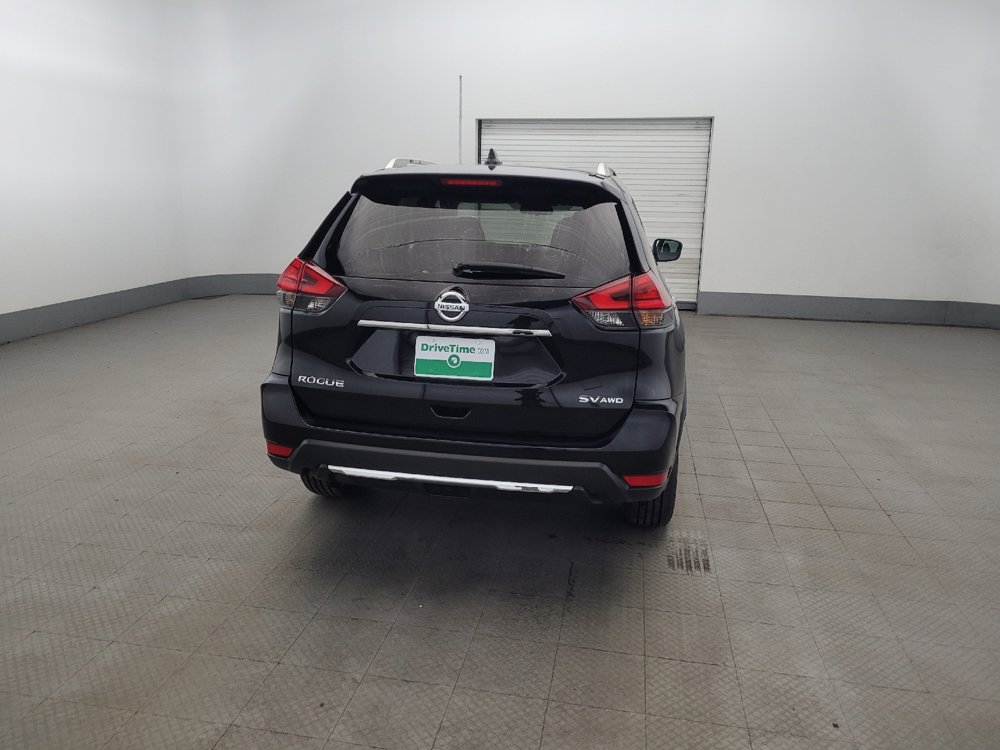 Used 2017 Nissan Rogue SV AWD/4WD image 7