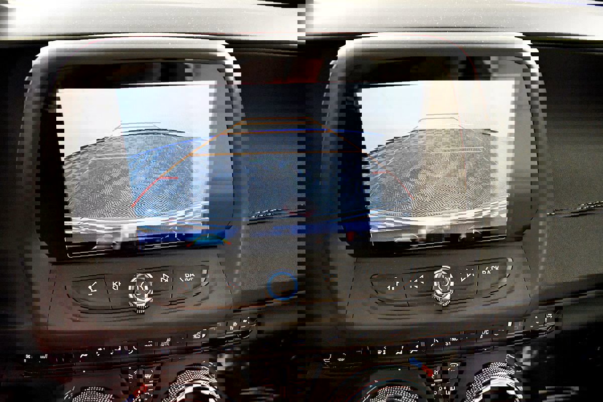 Used 2017 Chevrolet Camaro SS w/ LPO, Ground Effects Package image 31