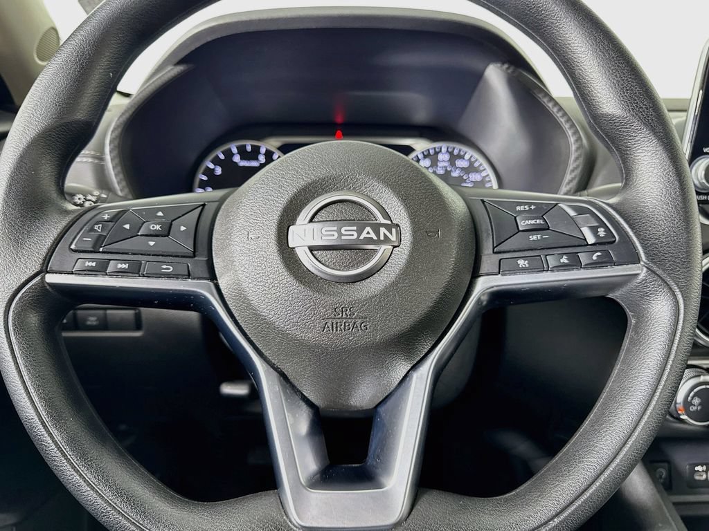 Used 2024 Nissan Sentra SV FWD image 33