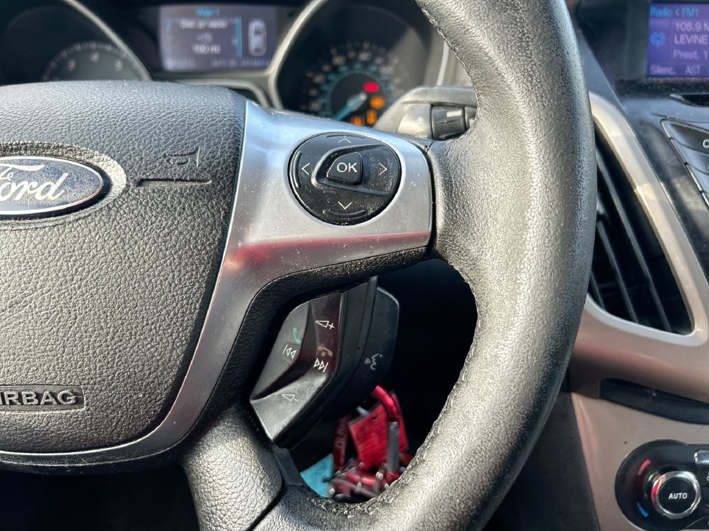 Used 2012 Ford Focus SEL FWD image 15