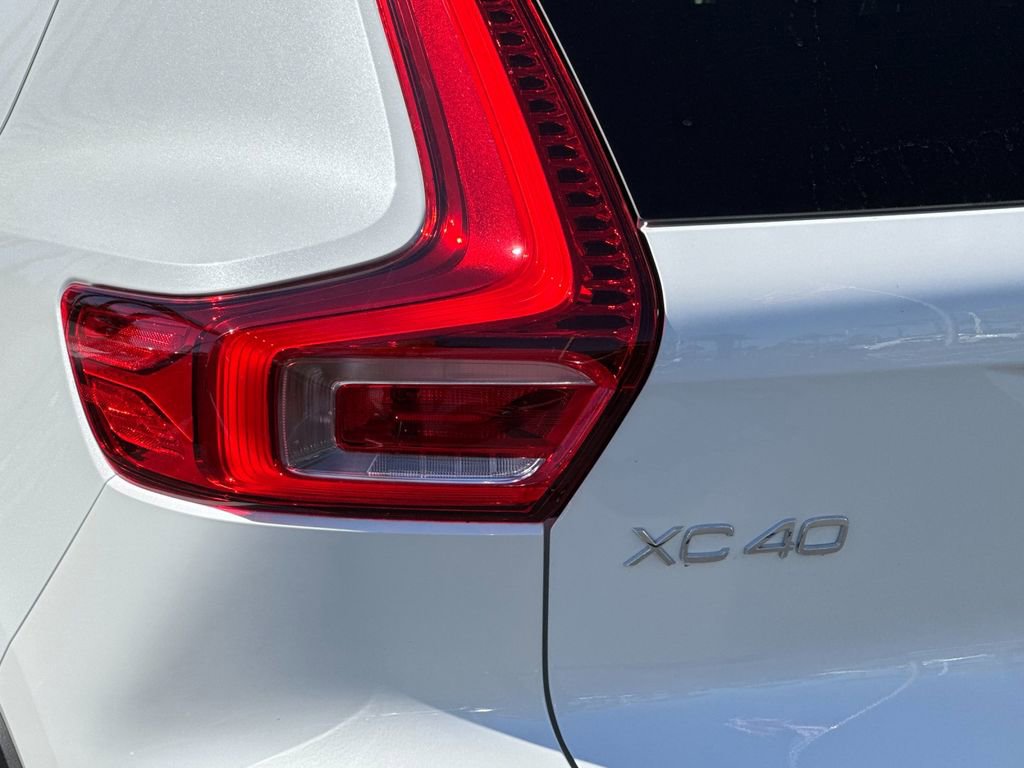 New 2026 Volvo XC40 B5 Plus w/ Protection Package Premier image 26