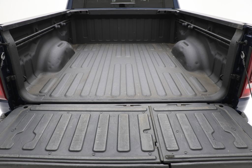 Used 2022 RAM 1500 Laramie AWD/4WD image 13